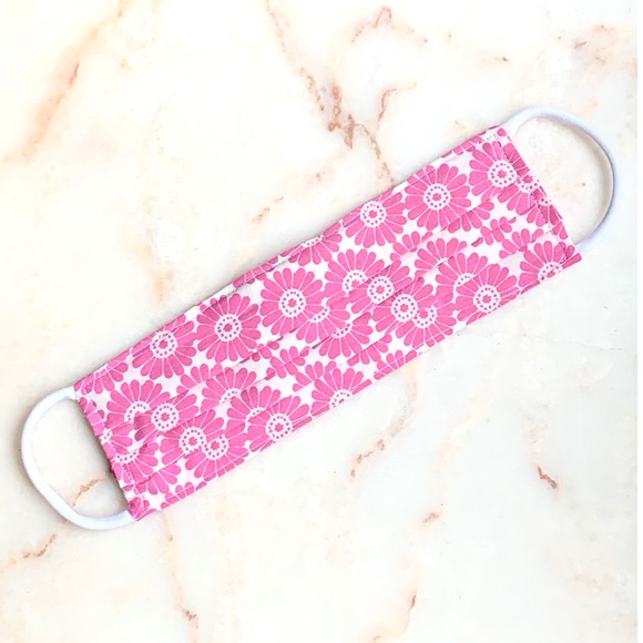 ( 1 LEFT ) ADULT CLOTH FACE MASK_PINK FLOWERS - Picture 5 of 9